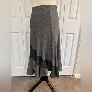 Sunny Taylor Sz6 midi skirt with flannel feel pattern fitted with flare bottom